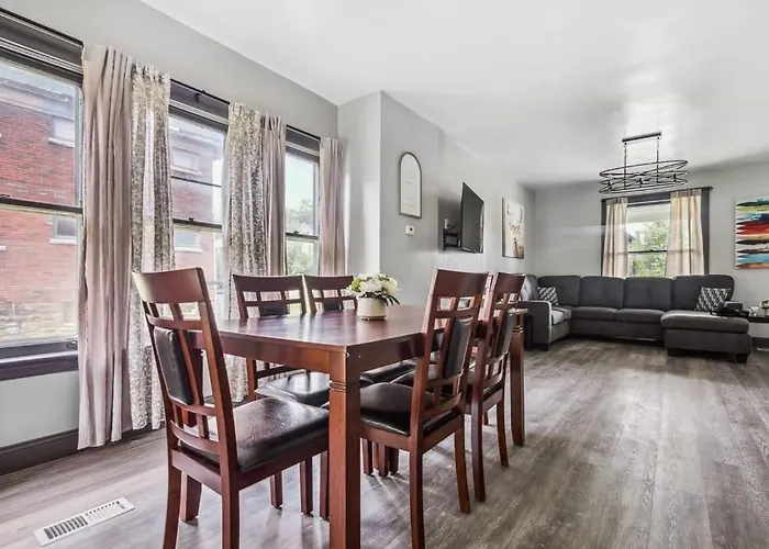 Spacious 5Br 2Bath Near The Falls & Casino